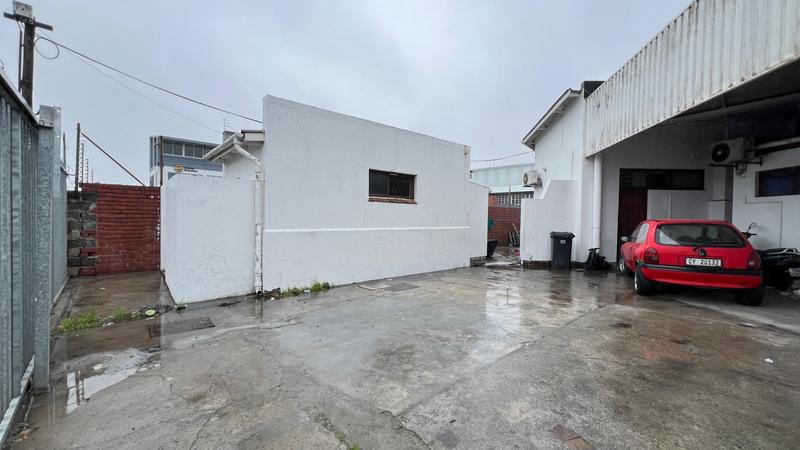 Commercial Property for Sale in Elsies River Industrial Western Cape